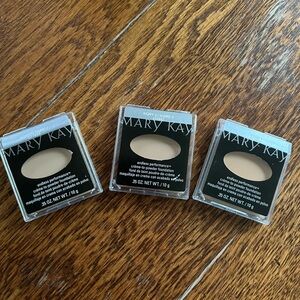 Mary Kay endless performance crème to powder foundation. NIB